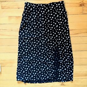 Midi skirt with slit